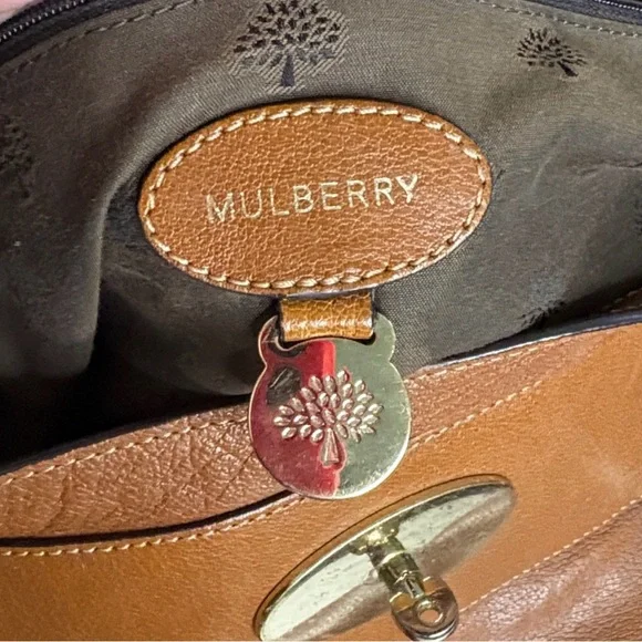 Authentic Mulberry Alexa Leather Satchel with Brass Turnlock - Cognac Brown - Picture 7 of 16